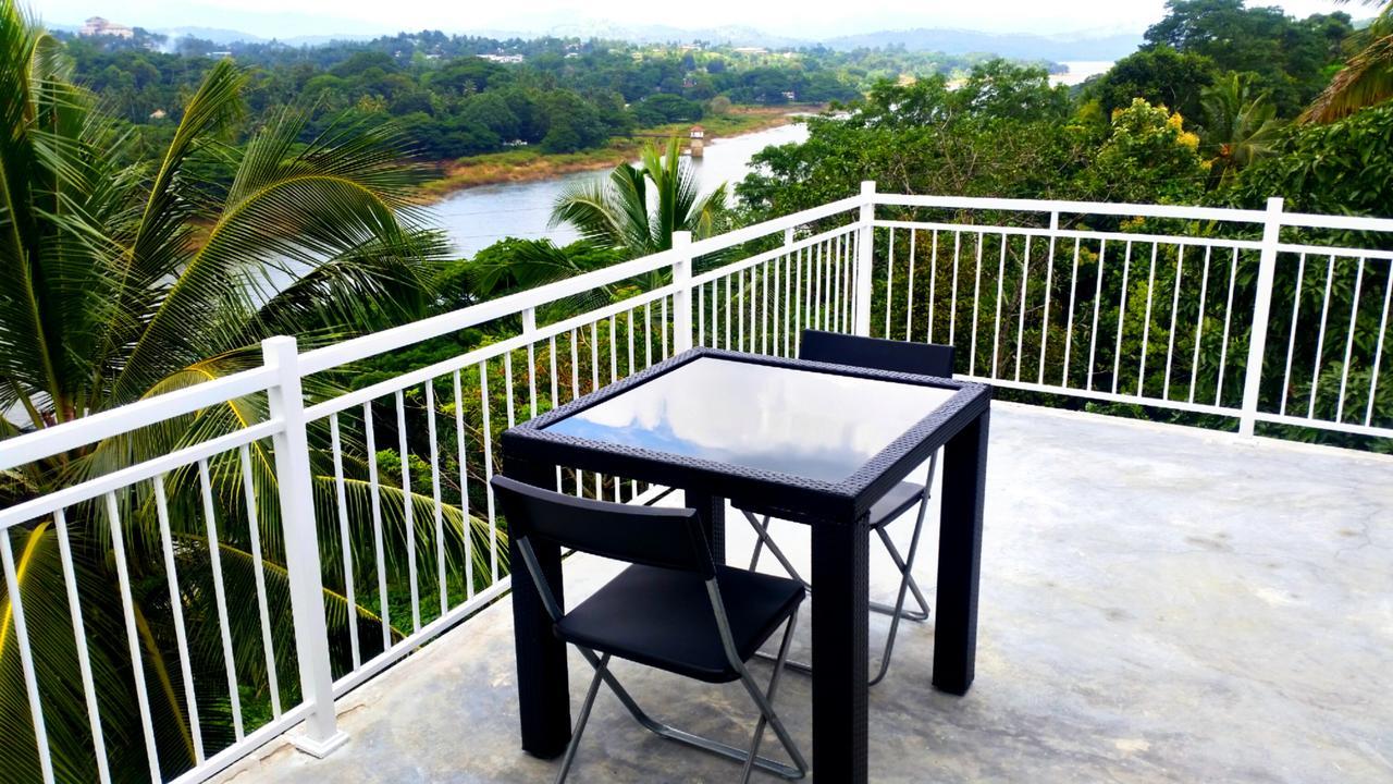 Mahaweli View Inn Kandy Extérieur photo