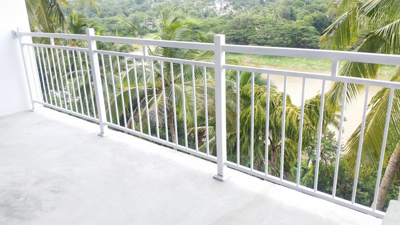 Mahaweli View Inn Kandy Extérieur photo