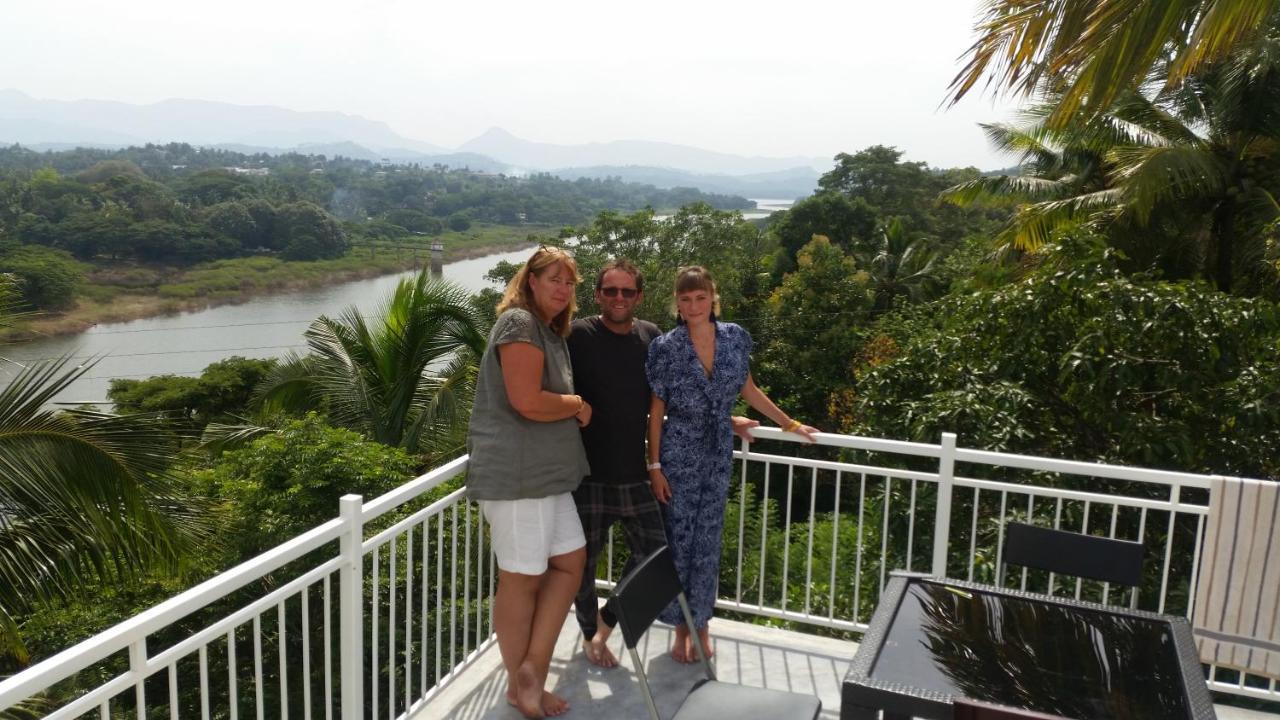 Mahaweli View Inn Kandy Extérieur photo