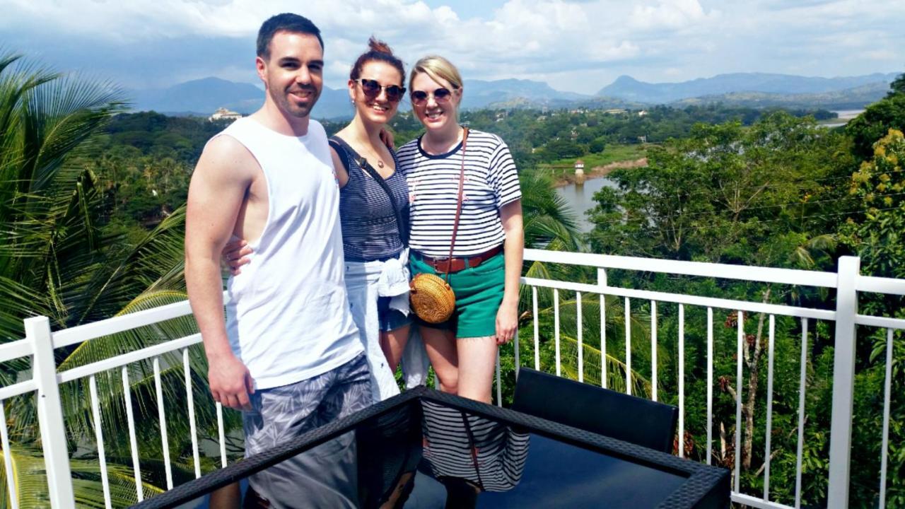 Mahaweli View Inn Kandy Extérieur photo